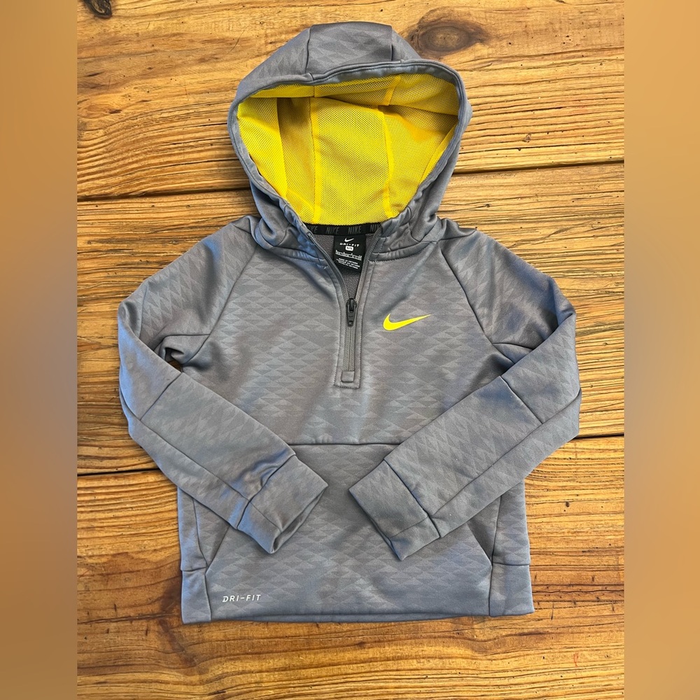 Nike half zip- boys
